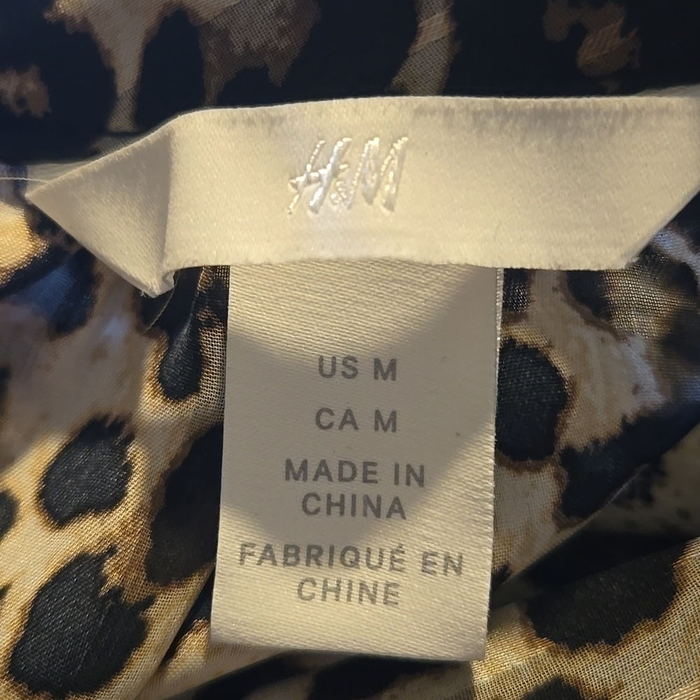 NWOT H & M Leopard Print Top - Picture 10 of 10